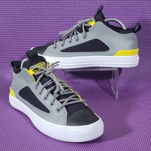Converse Chuck Taylor All Star Ultra OX - Women's 8 / Men's 6